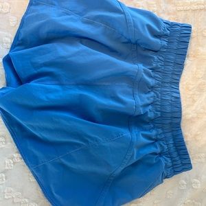 size 8 nile blue track that shorts